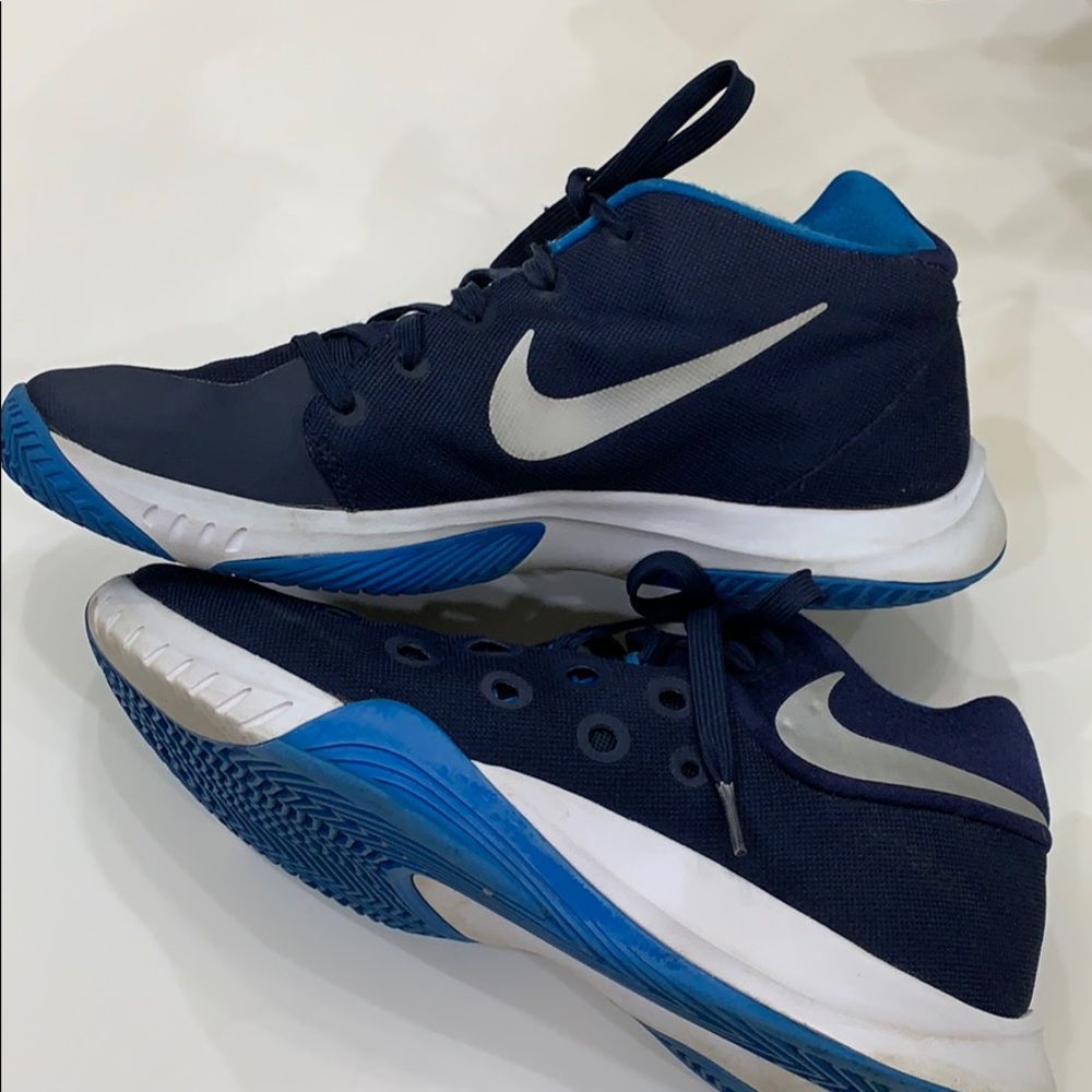 Nike Zoom Low Top Shoes